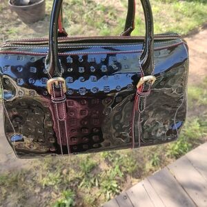 Arcadia Elegant Black Patent Made In Italy Leather Handbag